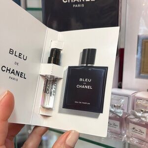 CHANEL Bleu de Chanel Fragrance Sample

We are a Parfumerie based in New Jersey.